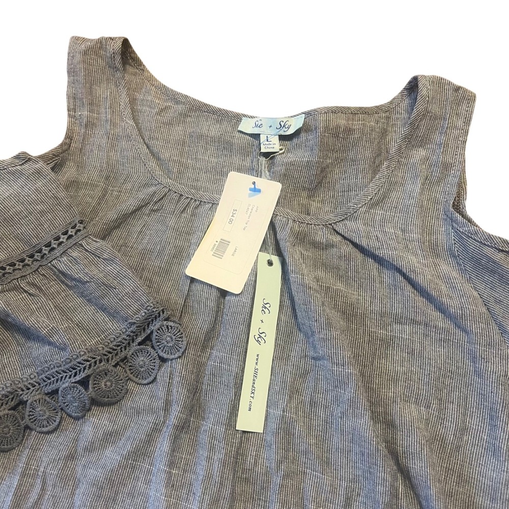 NWT She + Sky Charleston Striped Cold Shoulder Crochet Lace Tunic Top Large